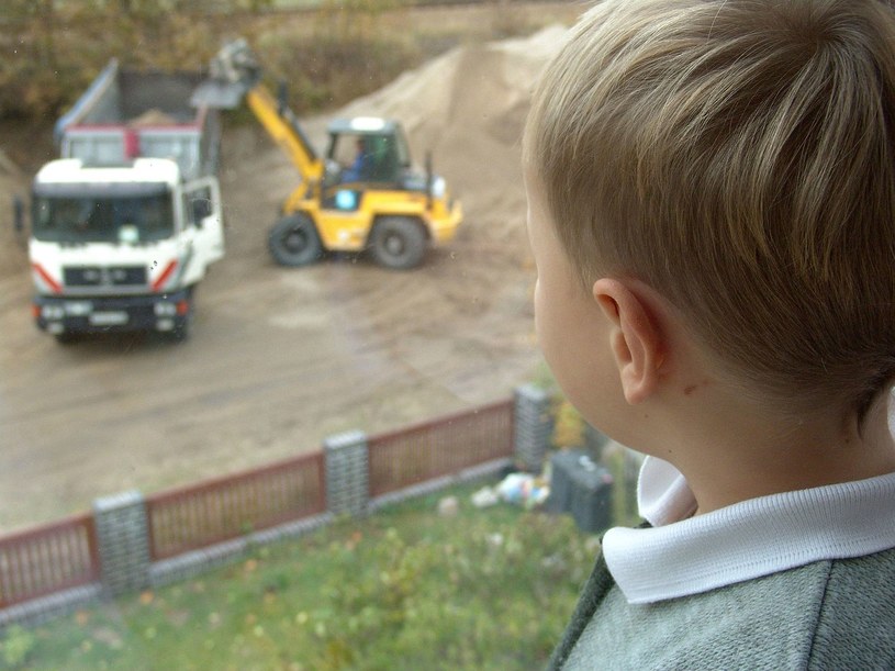 Niemcy chcą, by 17-latkowie mogli prowadzić ciężarówki /Getty Images