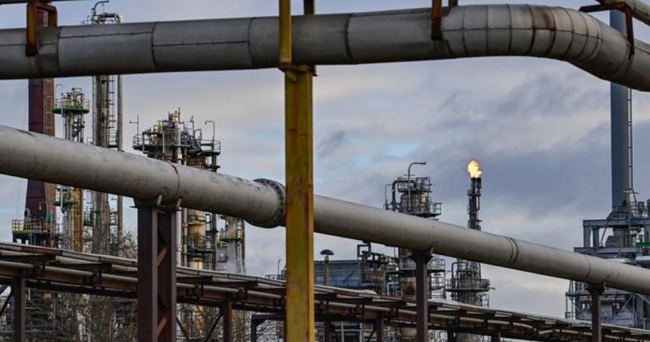 Niemcy chcą uniezależnić się od rosyjskiej ropy do końca roku /Deutsche Welle