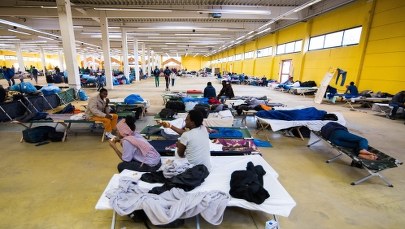 Niemcy: Kilkuset uchodźców pobiło się w ośrodku dla uchodźców 