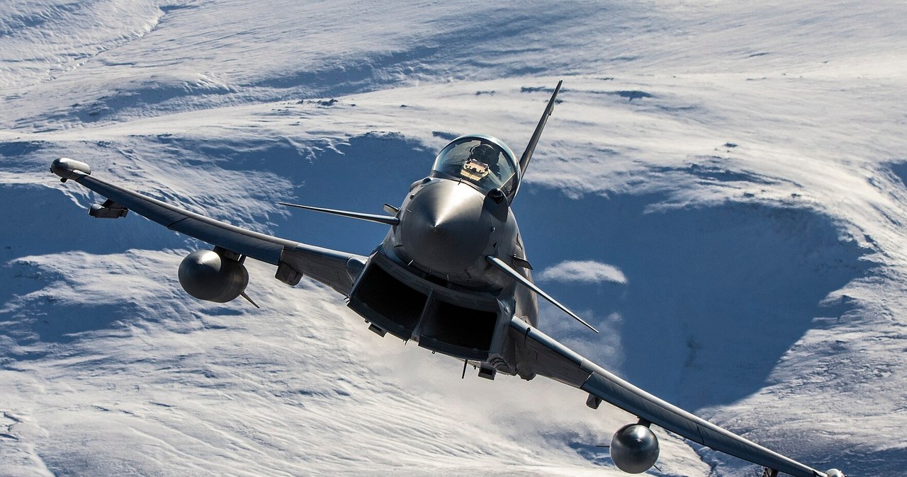 Niemcy kupują pociski Brimstone 3 dla swoich Eurofighterów /Sgt Rob Travis RAF/MOD /Wikimedia
