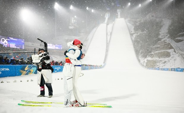 Niemcy mają żal po decyzji, która dała medal polskim skoczkom