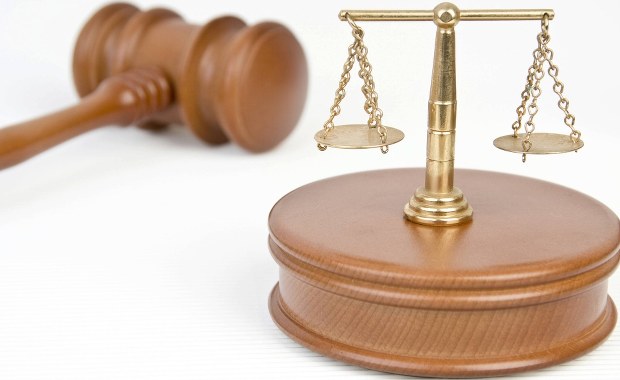 Niemcy: Nastoletnia zwolenniczka Państwa Islamskiego oskarżona o próbę zabójstwa