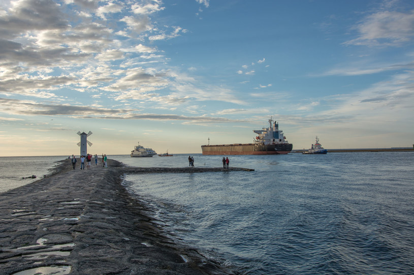 Niemcy nie chcą, by w Świnoujściu powstał nowy port kontenerowy /123RF/PICSEL