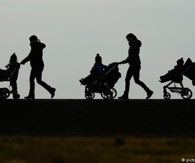 Niemcy obcinają zasiłek dla dzieci z UE. Definitywnie 