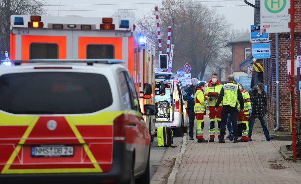 Niemcy: Ofiary nożownika w pociągu to nastolatkowie