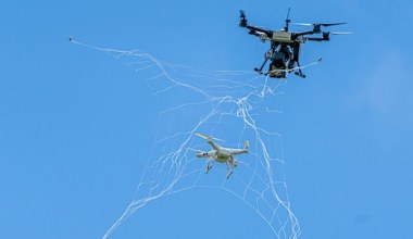 Niemcy opracowali nową broń antydronową. Łańcuchy zamiast rakiet