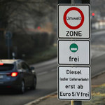 Niemcy ostrzegają przed podstępnym wprowadzeniem zakazu aut spalinowych