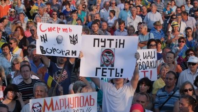 Niemcy: Rosja prowadzi "podłą wojnę" przeciwko Ukrainie