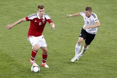 Niemcy wygrali z Danią - dramatyczny pojedynek w grupie "B"