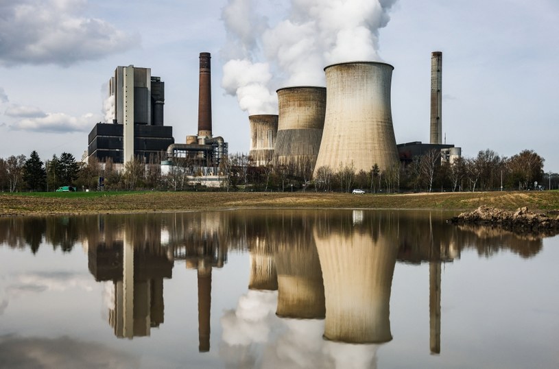 Niemcy wyłączyły w trakcie świąt kilkanaście elektrowni opalanych węglem /AFP