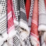 Niemcy: Z palestyńską chustą mogą nie wpuścić do muzeum. Sąd zdecydował