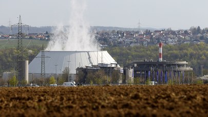 Niemcy zamknęli ostatnie elektrownie atomowe. Demonstracje w Berlinie