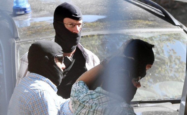 Niemcy: Zatrzymano trzech Syryjczyków w domach dla uchodźców. Mogli być tzw. "uśpiona komórką"