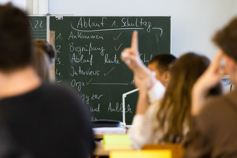 Niemcy: Związek Nauczycieli wzywa do wdrożenia limitu migrantów w szkołach