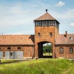 Niemiec zaprzeczał zbrodniom popełnionym w Auschwitz. 1 września ruszy jego proces