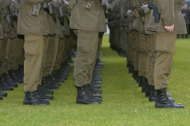 Niemieccy żołnierze na zdjęciu ilustracyjnym /McPHOTOs    /PAP/EPA