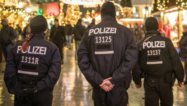 Niemiecka policja  poszukuje Tunezyjczyka Anisa Amriego /MICHAEL KAPPELER /PAP/EPA