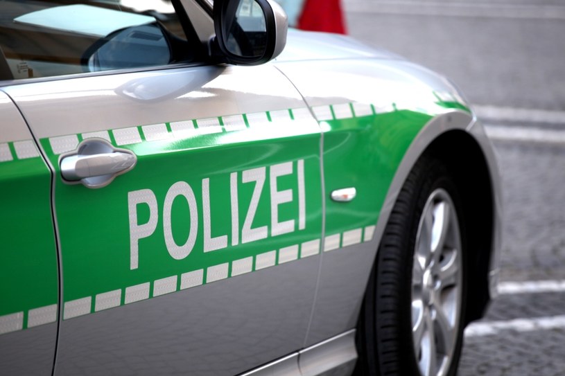 Niemiecka policja wyśle zawiadomienie o wykroczeniu na adres właściciela pojazdu /123RF/PICSEL