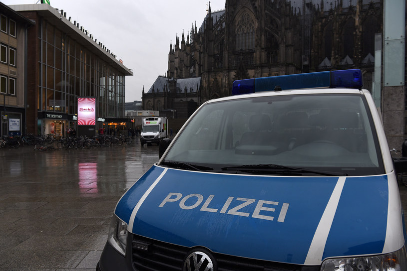 Niemiecka policja /PATRIK STOLLARZ /AFP
