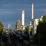 Niemiecka rafineria truje Polskę? Minister klimatu chce wyjaśnień