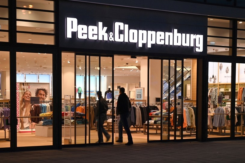 Niemiecka sieć z odzieżą Peek & Cloppenburg ogłosiła upadłość /FRANK HOERMANN / SVEN SIMONSVEN SIMON / dpa Picture-Alliance via AFP /