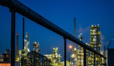 Niemiecki dziennik o rozmowach z Polską. Chodzi o dostawy ropy 