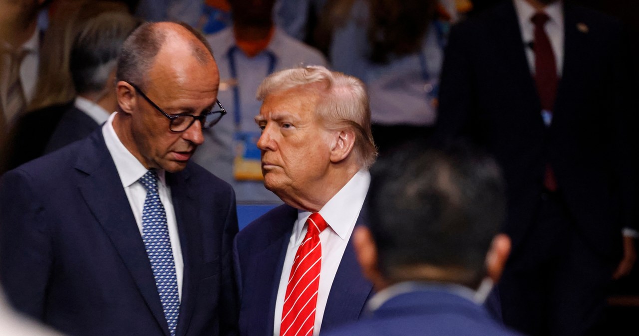 Niemiecki kanclerz Friedrich Merz prze do tego, by UE zawarła umowę handlową z USA w ciągu najbliższych dni /LUDOVIC MARIN /AFP