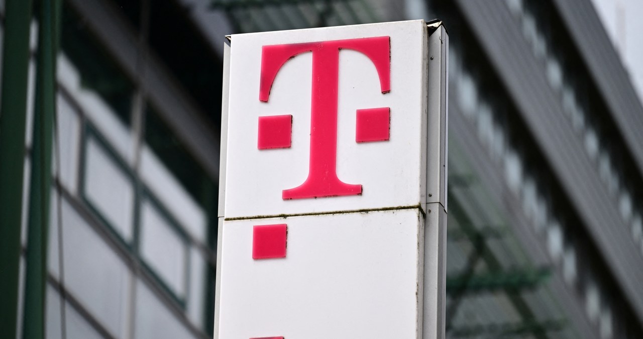 Niemiecki rząd sprzedał część udziałów w Deutsche Telekom /AFP