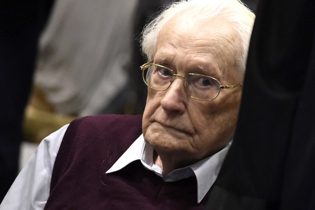 Niemiecki Trybunał Konstytucyjny odrzucił odwołanie byłego strażnika z niemieckiego nazistowskiego obozu zagłady Auschwitz-Birkenau Oskara Groeninga. /TOBIAS SCHWARZ /PAP/DPA
