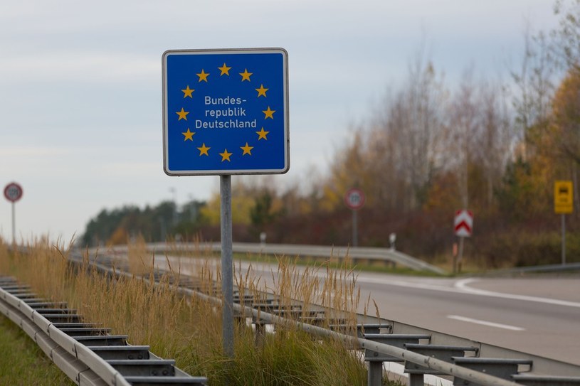 Niemieckie autostrady mają być płatne dla samochodów osobowych /Robert Stachnik /Reporter