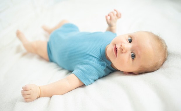 Niemowlęta zapamiętują wydarzenia znacznie wcześniej, niż sądzono