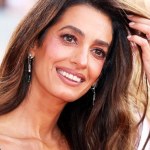 Nieoczekiwany zwrot w manicure. Teraz na topie są paznokcie w stylu Amal Clooney
