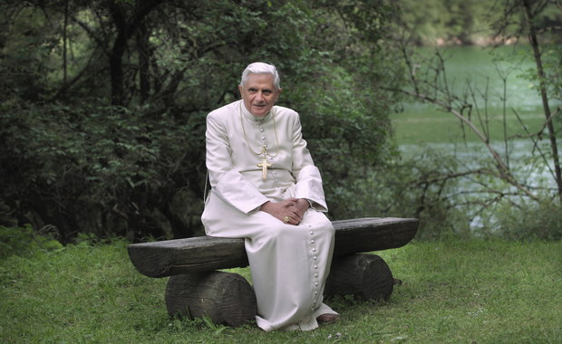 Nieoficjalnie: Benedykt XVI cierpi na niewydolność nerek