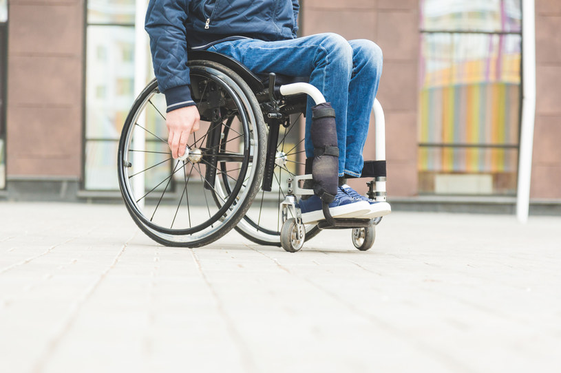 "Niepełnosprawność to stan, który może - w cudzysłowie - przytrafić się każdemu" /123RF/PICSEL