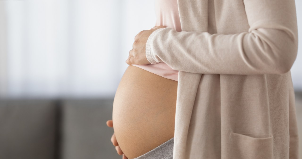 Niepodjęcie terapii w przypadku zespołu podkradania skutkuje obumarciem od 80 do 100 proc. płodów przed 25. tygodniem ciąży /123RF/PICSEL