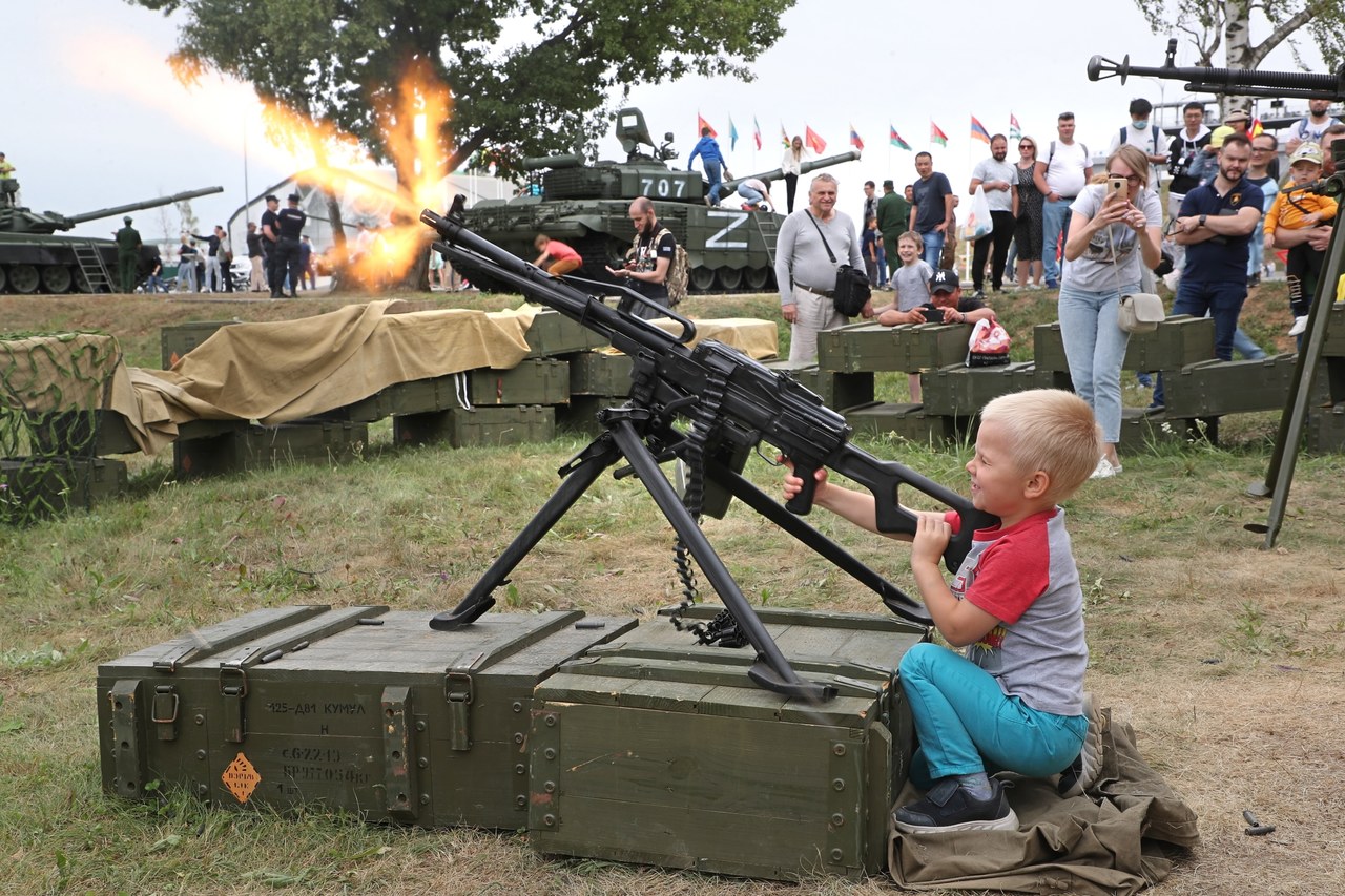 Niepokojące doniesienia: Rosjanie przygotowują dzieci do udziału w wojnie
