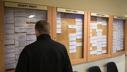 Niepokojące statystyki. 40 proc. absolwentów zawodówek bez pracy