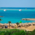 Niepokojące wieści z ulubionego kraju Polaków. Pojawiły się rekiny