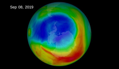 Niepokojąco duża dziura ozonowa nad Antarktyką