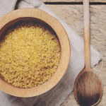 kasza bulgur Niepozorna kasza, która syci na długo. Bulgur może wspierać jelita i stabilny poziom cukru