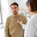 movember Niepozorny objaw może uratować życie. Sprawdź, jak wykryć raka jąder