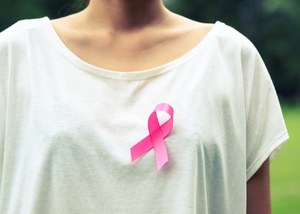 Niepozorny plaster pomoże wykryć raka piersi. Badanie wykonamy w domu