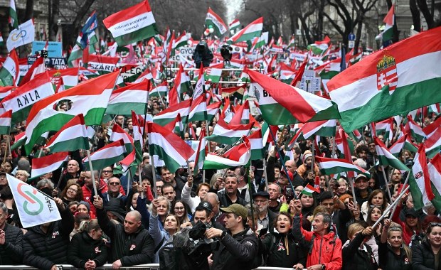 Nierówne zasady gry na Węgrzech. Media alarmują