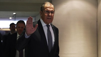 Nieruchomości Ławrowa. Pracując w MSZ musiałby na nie oszczędzać 100 lat 