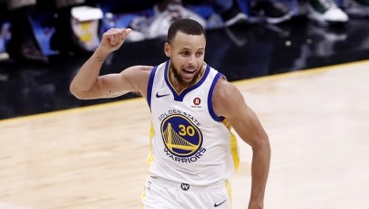 Niesamowity mecz Curry'ego. 51 punktów, 11 "trójek"
