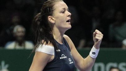 Niesamowity mecz! Radwańska wygrała z Halep. Co za wymiana! [FILM] 