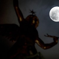 Niesamowita pełnia księżyca we Francji 