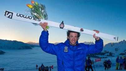 Niesamowity wyczyn hiszpańskiego wspinacza. W ciągu kilku dni dwukrotnie zdobył Mount Everest!