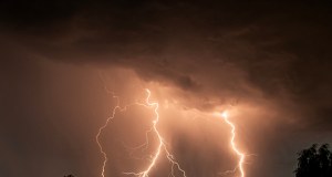 Niespokojna pogoda w Boże Ciało. IMGW ogłosił alerty