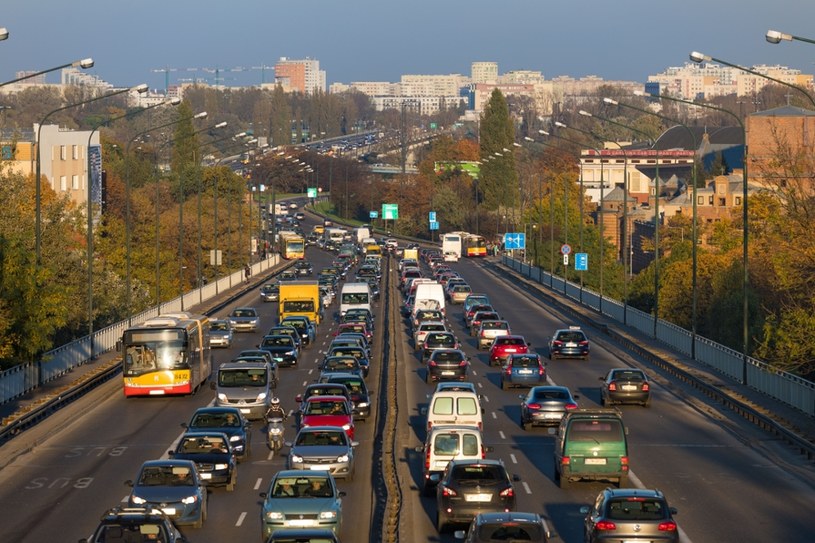 Niestety, jesień nie zawsze ma tak pięne oblicze /Arkadiusz Ziółek /East News